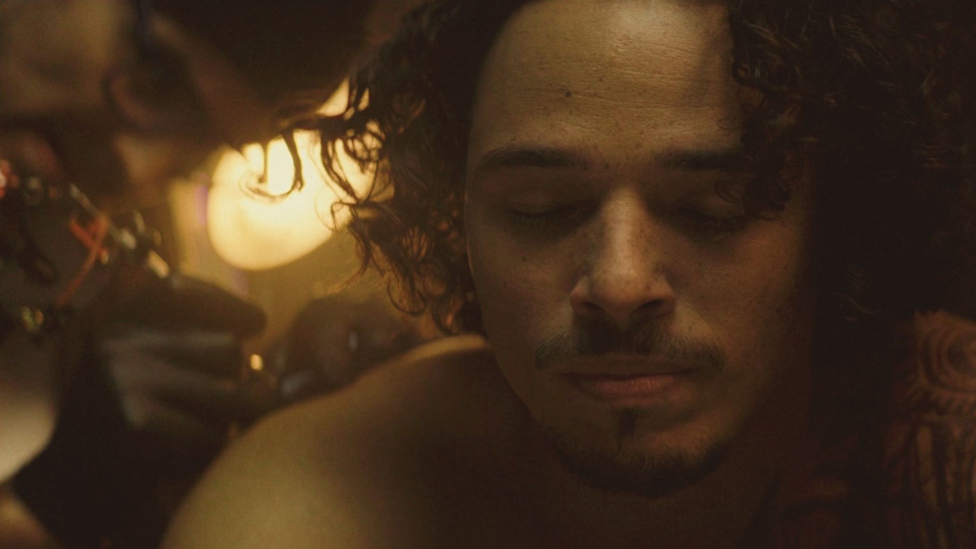 Anthony Ramos plays Parker (Image via Disney+)